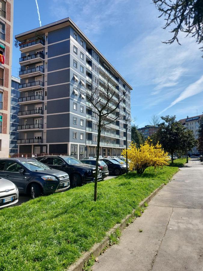 Appartamento Franco Sansirohouse Rho Mi Fiera Milano Esterno foto